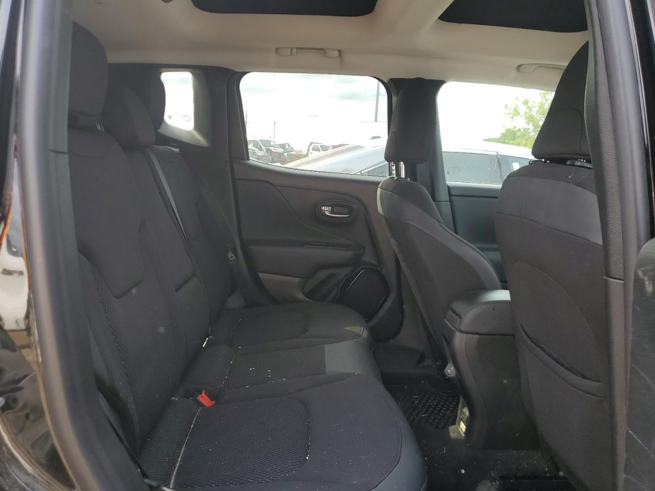 2018 Jeep Renegade Latitude VIN: ZACCJBBB7JPG73609 Lot: 64981875