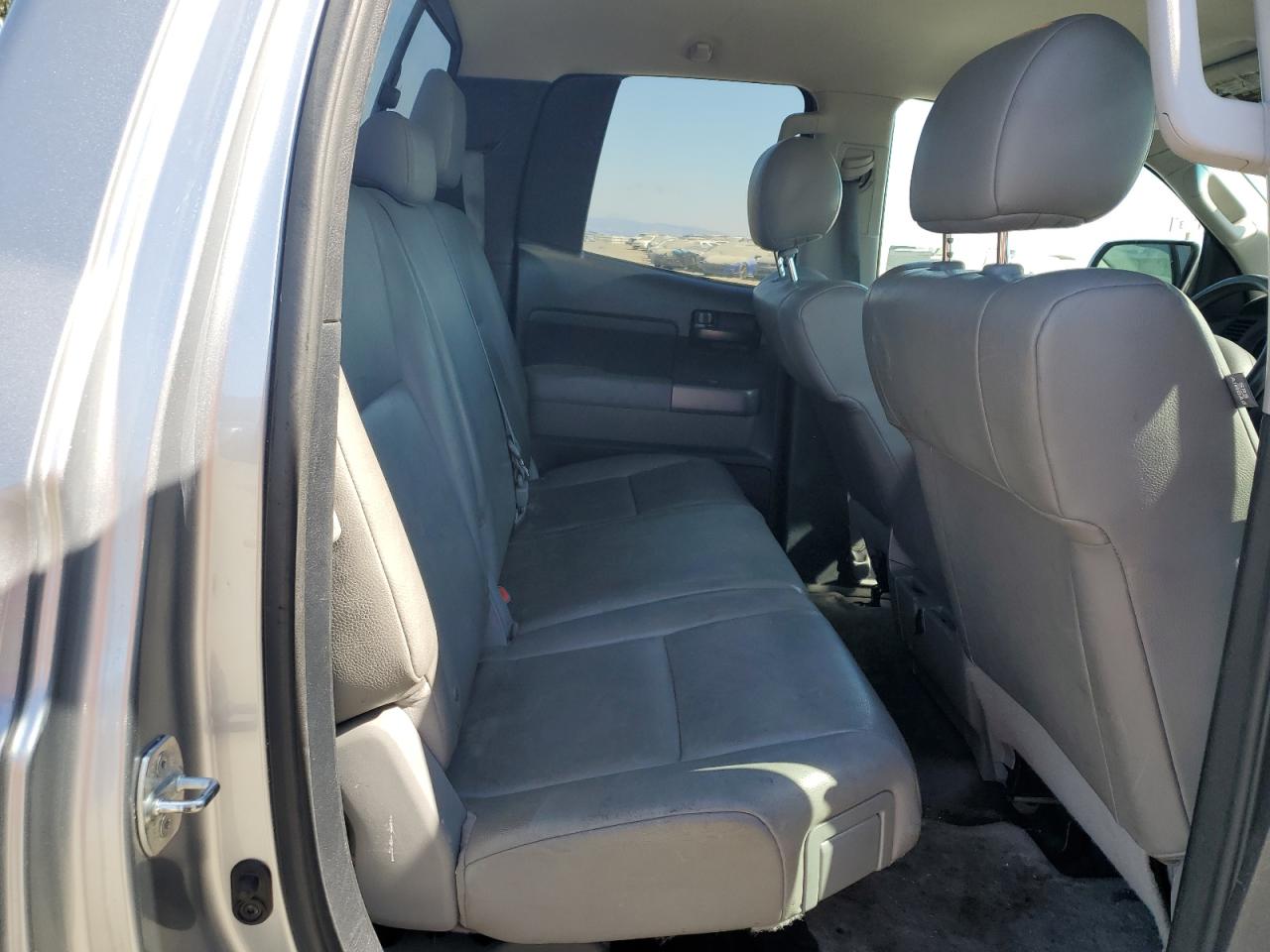 2010 Toyota Tundra Double Cab Sr5 VIN: 5TFRU5F13AX024066 Lot: 64853115
