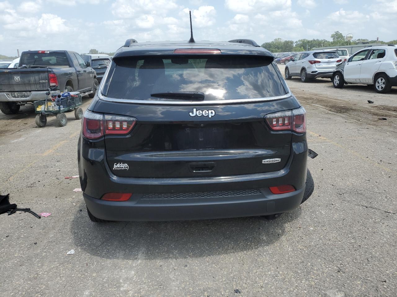 2019 Jeep Compass Latitude VIN: 3C4NJCBB5KT851963 Lot: 64865375