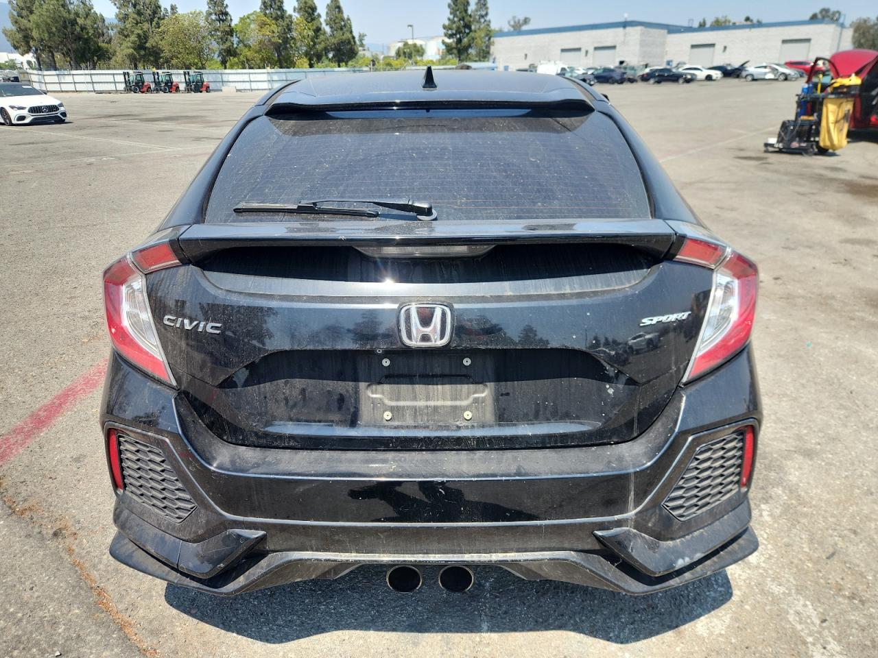 2018 Honda Civic Sport VIN: SHHFK7H45JU419922 Lot: 64465125