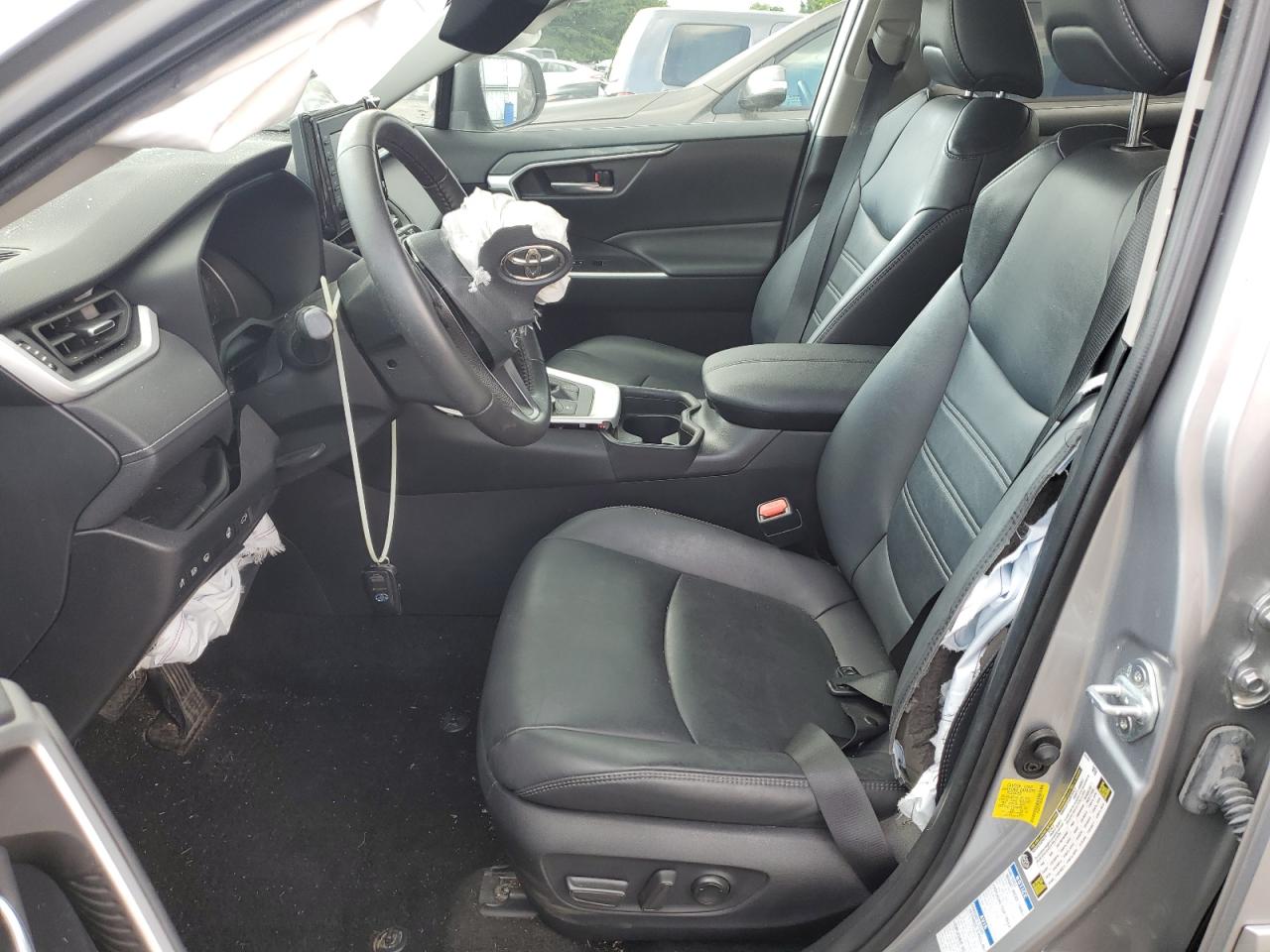 2021 Toyota Rav4 Xle Premium VIN: 4T3B6RFVXMU040232 Lot: 62662895