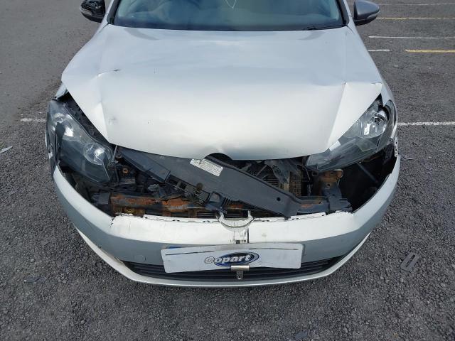 2009 VOLKSWAGEN GOLF S TDI