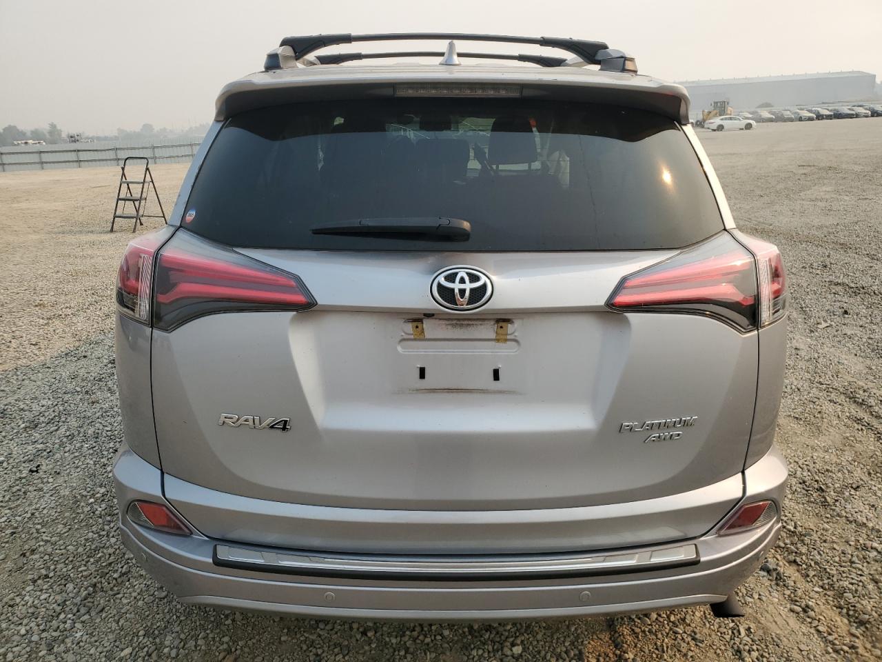 2017 Toyota Rav4 Limited VIN: 2T3DFREV4HW607129 Lot: 64758835