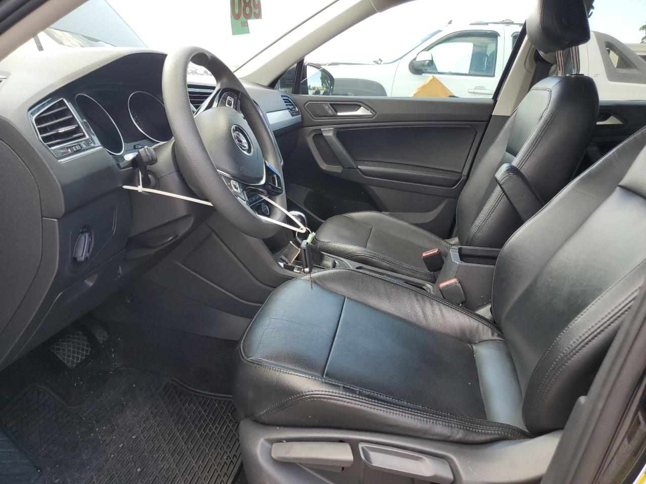 2019 Volkswagen Tiguan S VIN: 3VV1B7AX7KM125422 Lot: 63147355