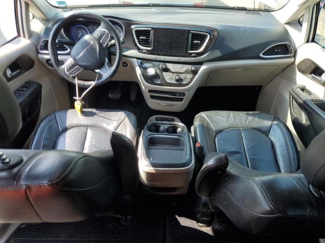 Minivans CHRYSLER PACIFICA 2017 White