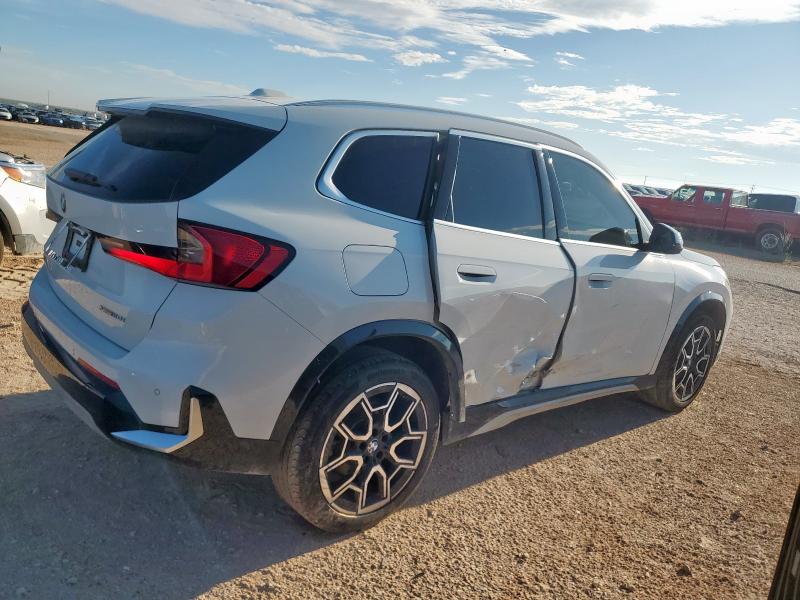  BMW X1 2025 Белы