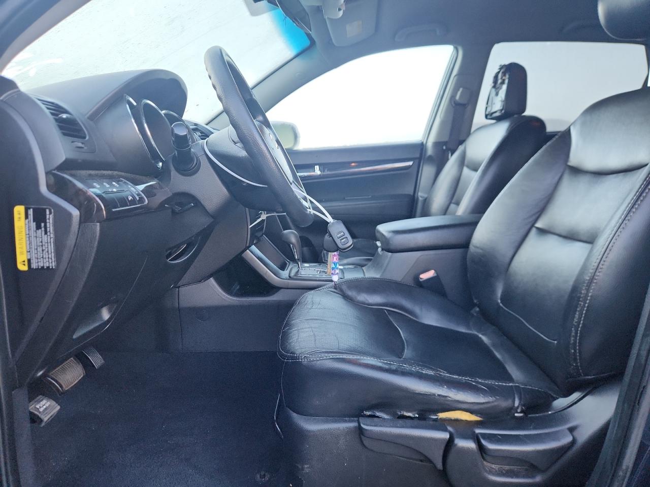 2012 Kia Sorento Base VIN: 5XYKT3A16CG245831 Lot: 63263795