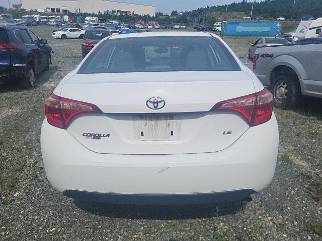 Sedans TOYOTA COROLLA 2017 White