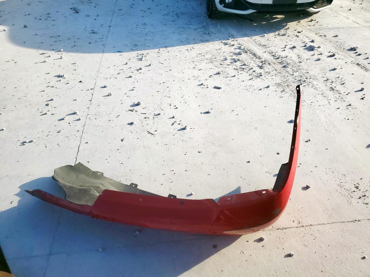 2005 Hyundai Elantra Gls VIN: KMHDN46D65U148640 Lot: 66119755