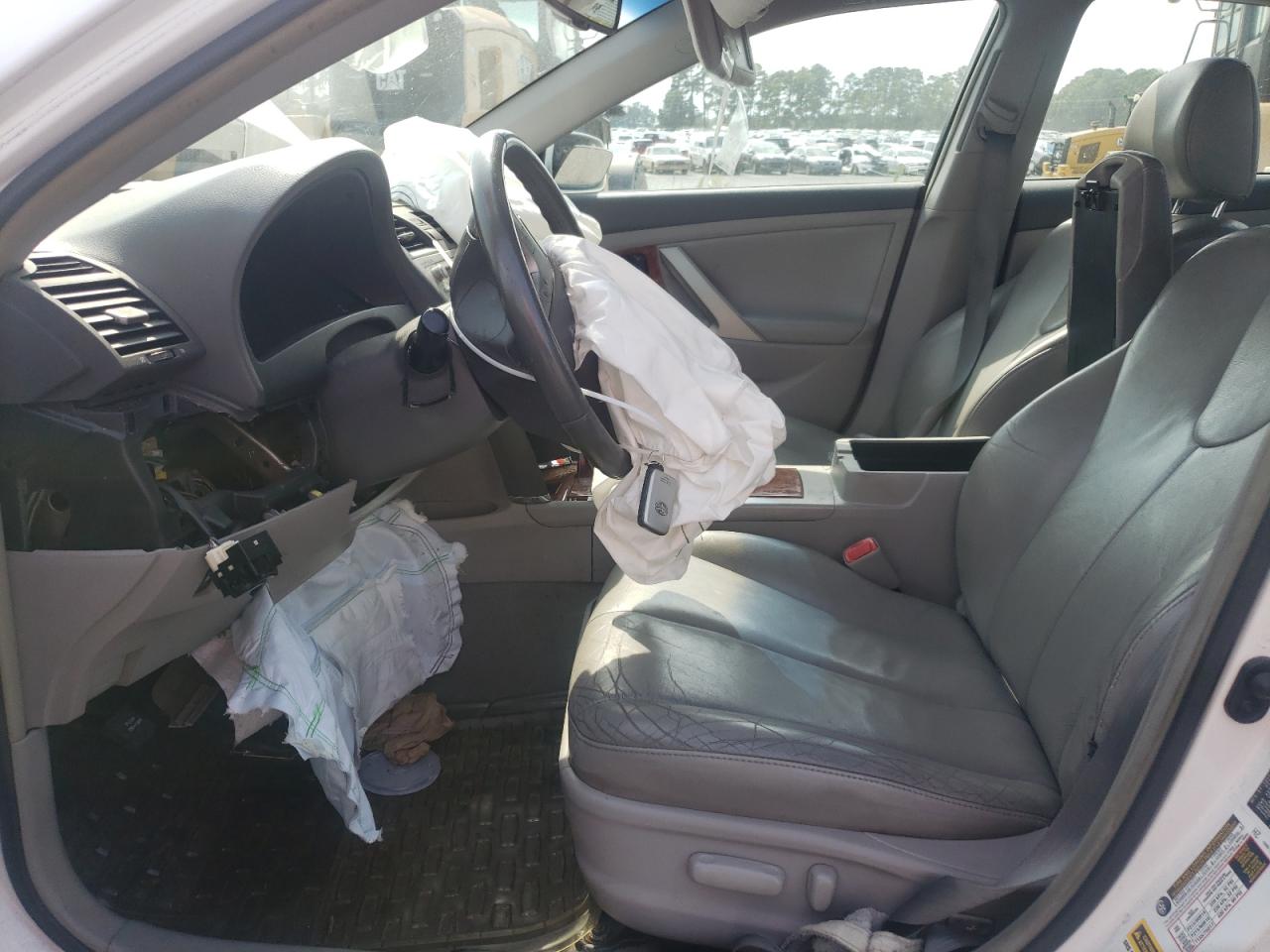 2010 Toyota Camry Hybrid VIN: 4T1BB3EK6AU117585 Lot: 65286855