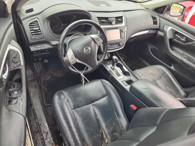  NISSAN ALTIMA 2017 Biały