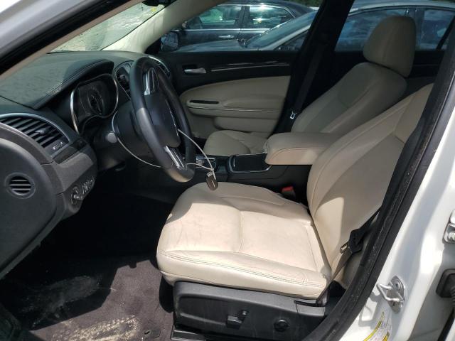  CHRYSLER 300 2017 White