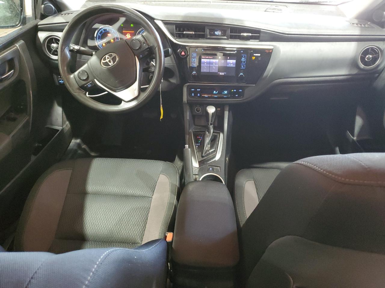 2017 Toyota Corolla L VIN: 2T1BURHE2HC936754 Lot: 63370495