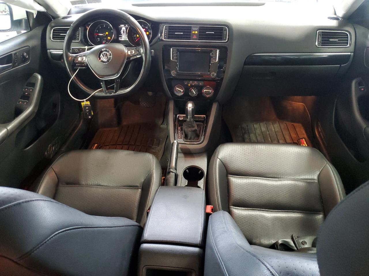 3VWL17AJXGM214492 2016 Volkswagen Jetta Sel