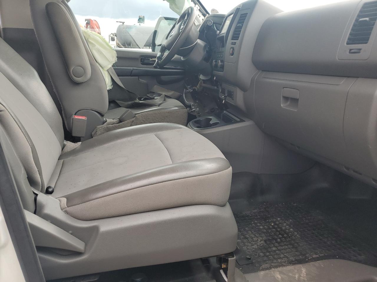2019 Nissan Nv 3500 VIN: 5BZBF0AA0KN850117 Lot: 61819945
