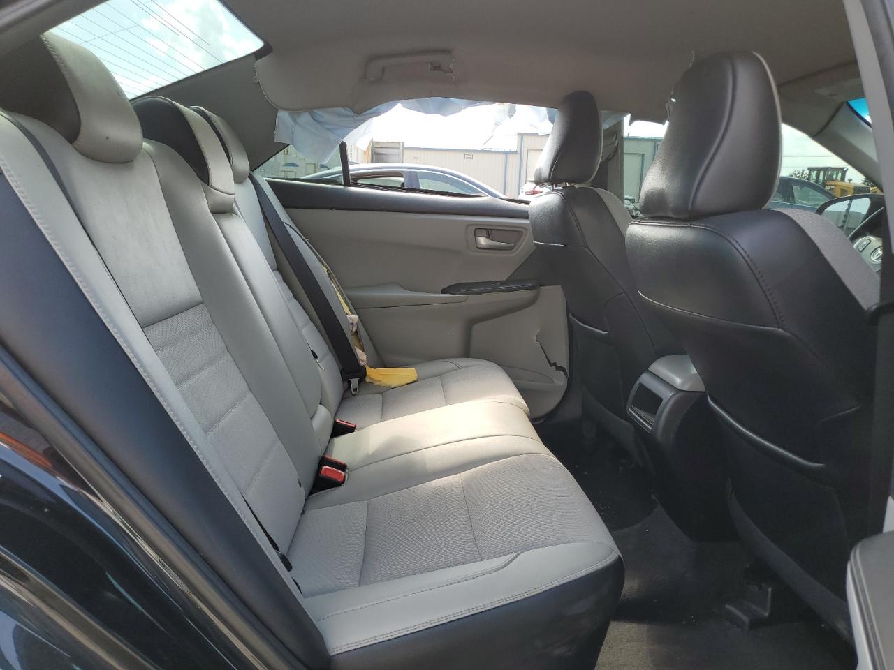 2016 Toyota Camry Le VIN: 4T1BF1FK3GU579585 Lot: 62943255