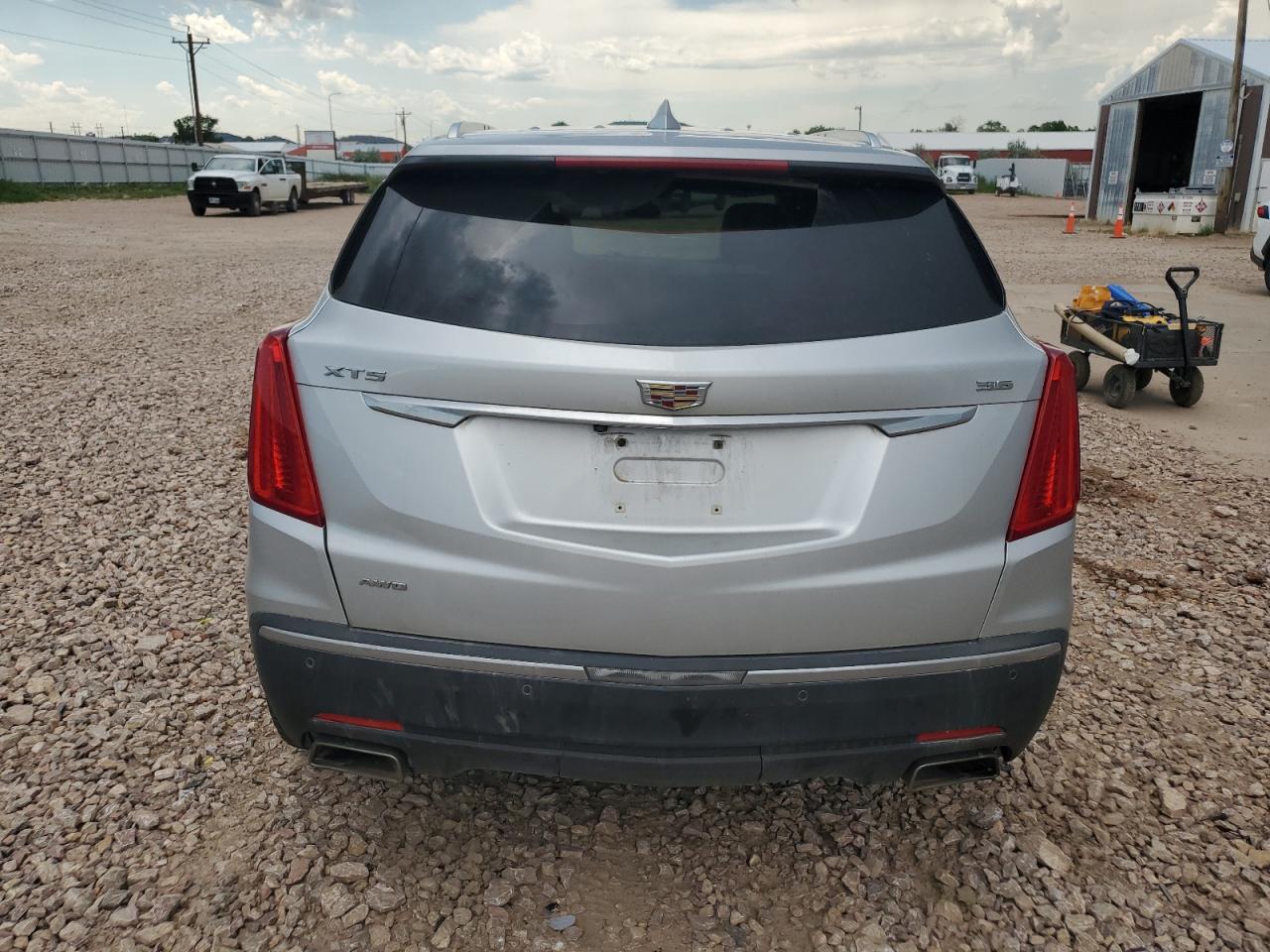 2017 Cadillac Xt5 Luxury VIN: 1GYKNDRSXHZ235674 Lot: 64132245