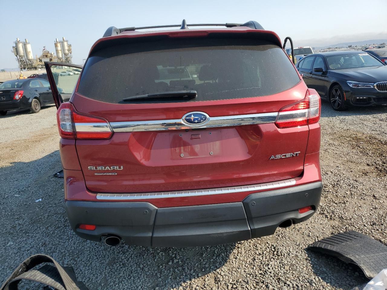 2022 Subaru Ascent Premium VIN: 4S4WMACD8N3445669 Lot: 64824545