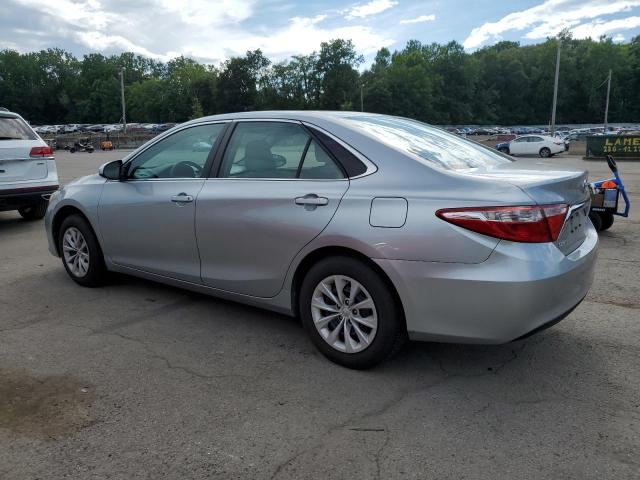 Sedans TOYOTA CAMRY 2015 Silver