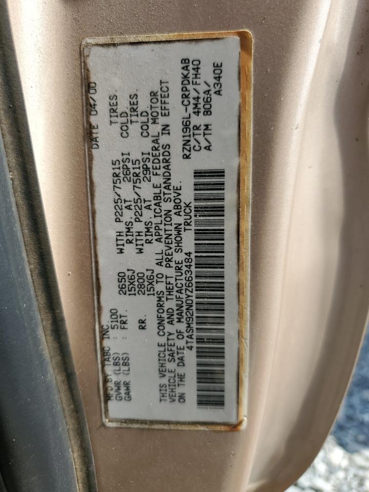 2000 Toyota Tacoma Xtracab Prerunner VIN: 4TASM92N0YZ663484 Lot: 64324715