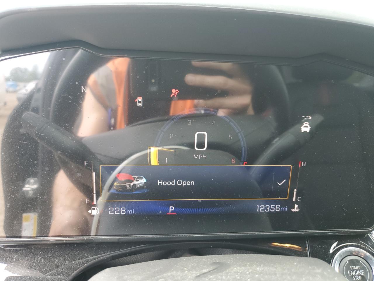 2024 Chevrolet Trax 2Rs VIN: KL77LJE2XRC158683 Lot: 63829705