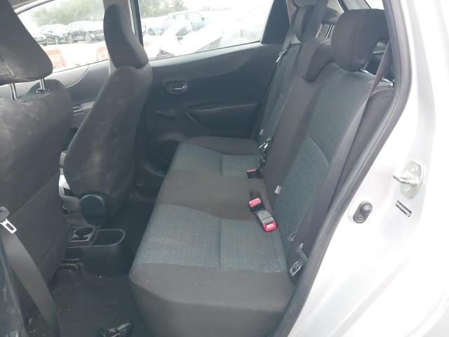 2012 TOYOTA YARIS TR V