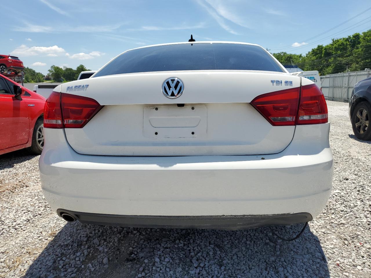 2015 Volkswagen Passat Se VIN: 1VWBV7A30FC065687 Lot: 63218375