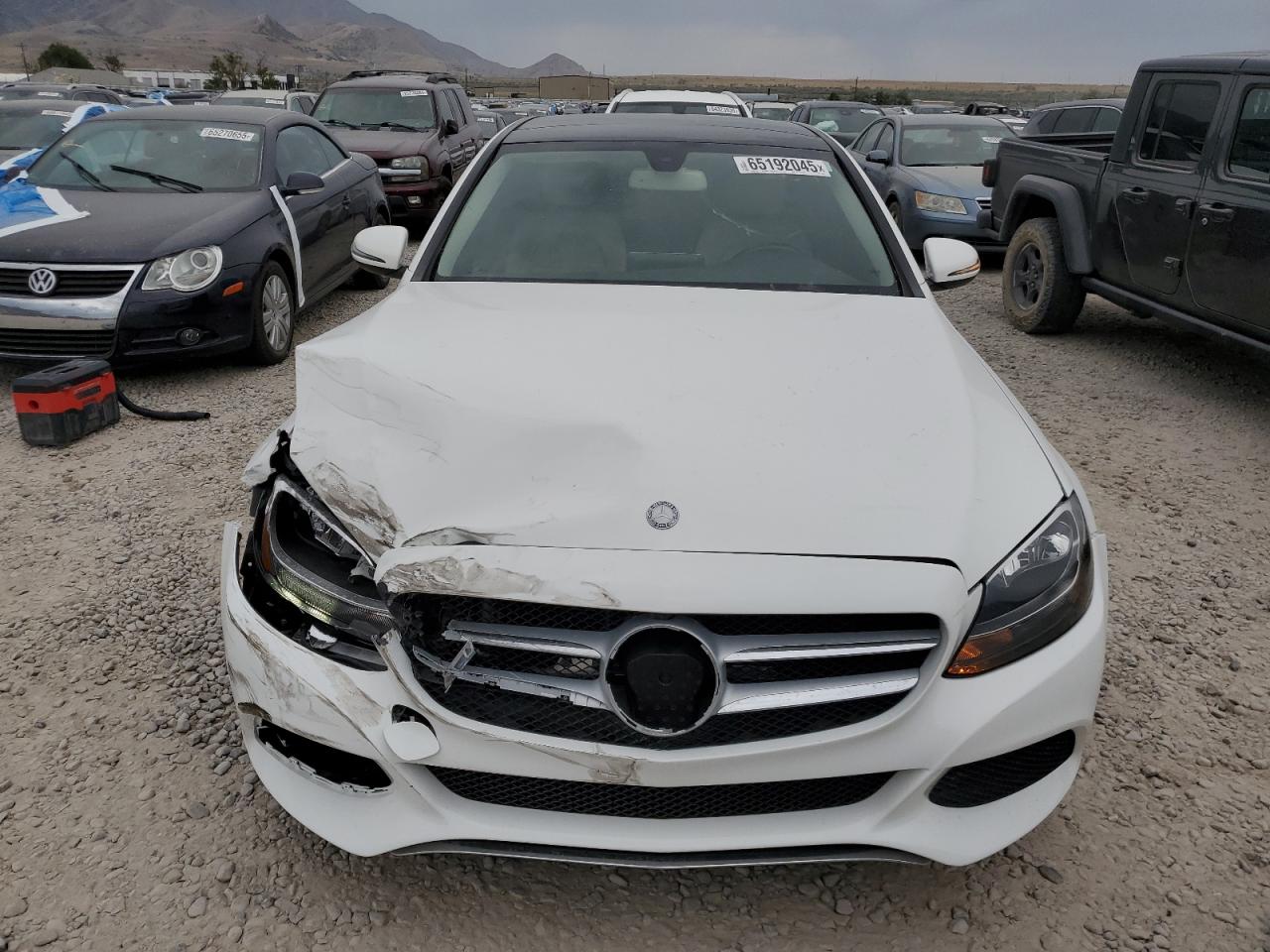 2016 Mercedes-Benz C 300 4Matic VIN: 55SWF4KB6GU100516 Lot: 65192045