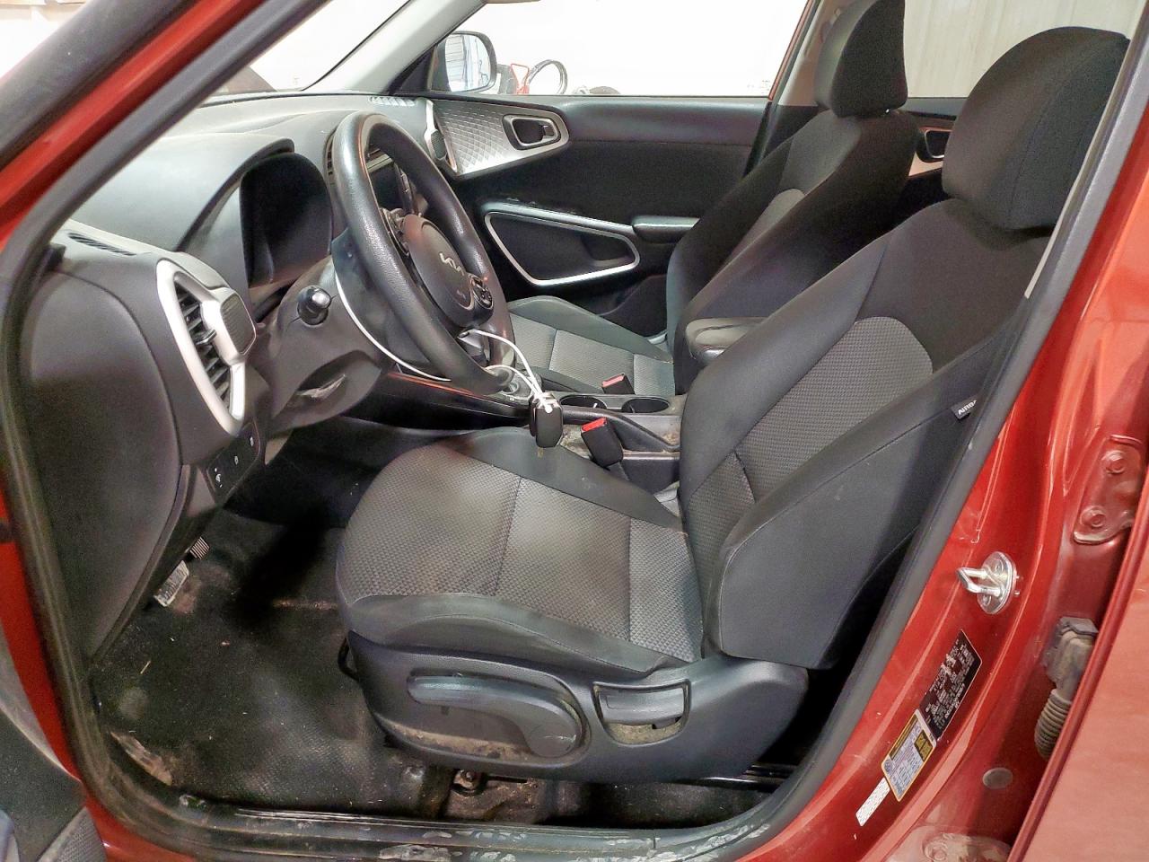 2022 Kia Soul Lx VIN: KNDJ23AU5N7809879 Lot: 64065225