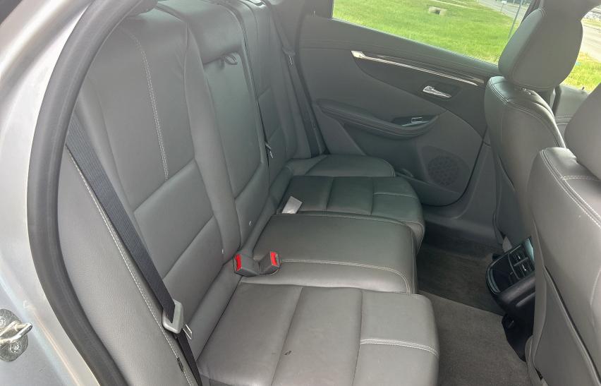 Sedans CHEVROLET IMPALA 2017 Silver