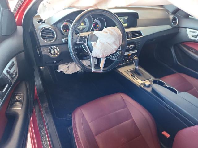 MERCEDES-BENZ C-CLASS 2014 Czerwony