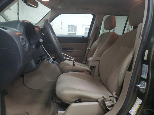  JEEP PATRIOT 2015 Green