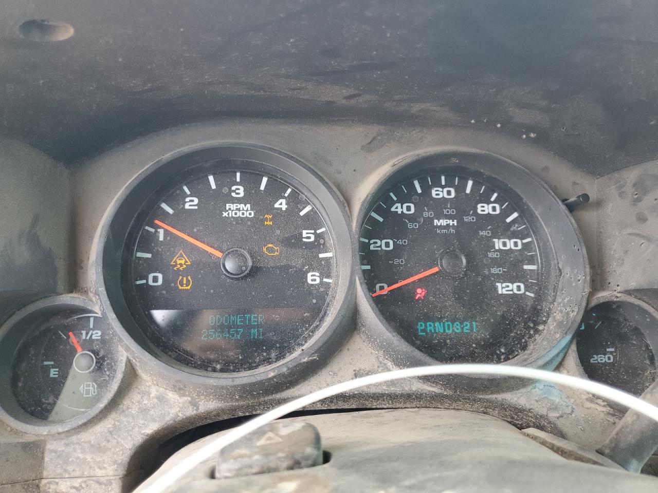 2011 Chevrolet Silverado K1500 VIN: 1GCNKPEA3BF204494 Lot: 65710925