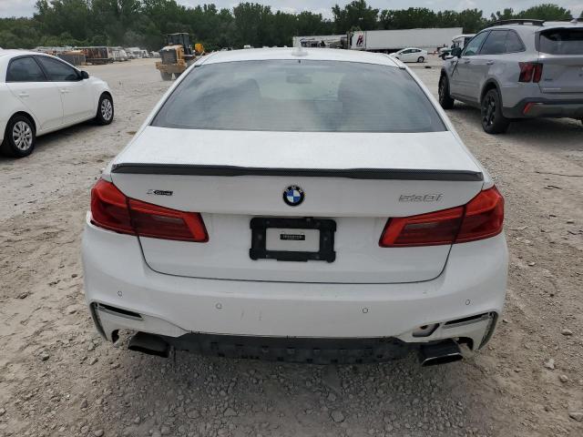  BMW 5 SERIES 2019 Белы