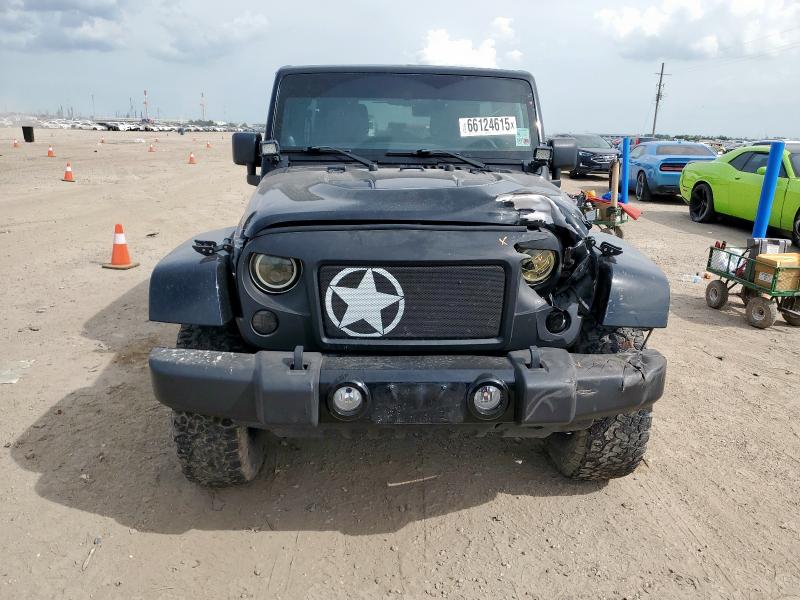 Parquets JEEP WRANGLER 2014 Czarny