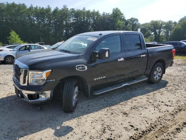  NISSAN TITAN 2017 Czarny