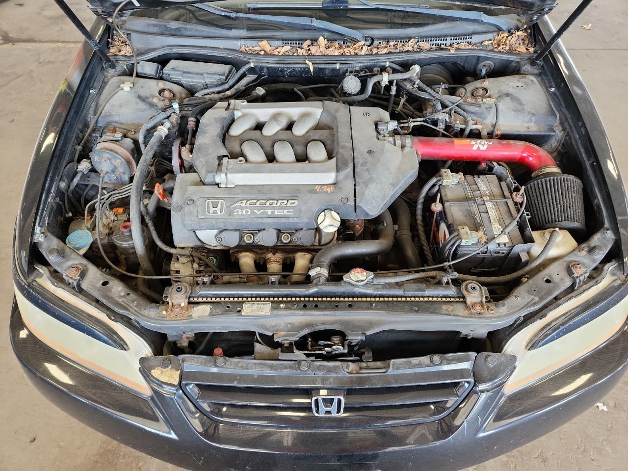 2000 Honda Accord Ex VIN: 1HGCG2250YA040468 Lot: 63400035