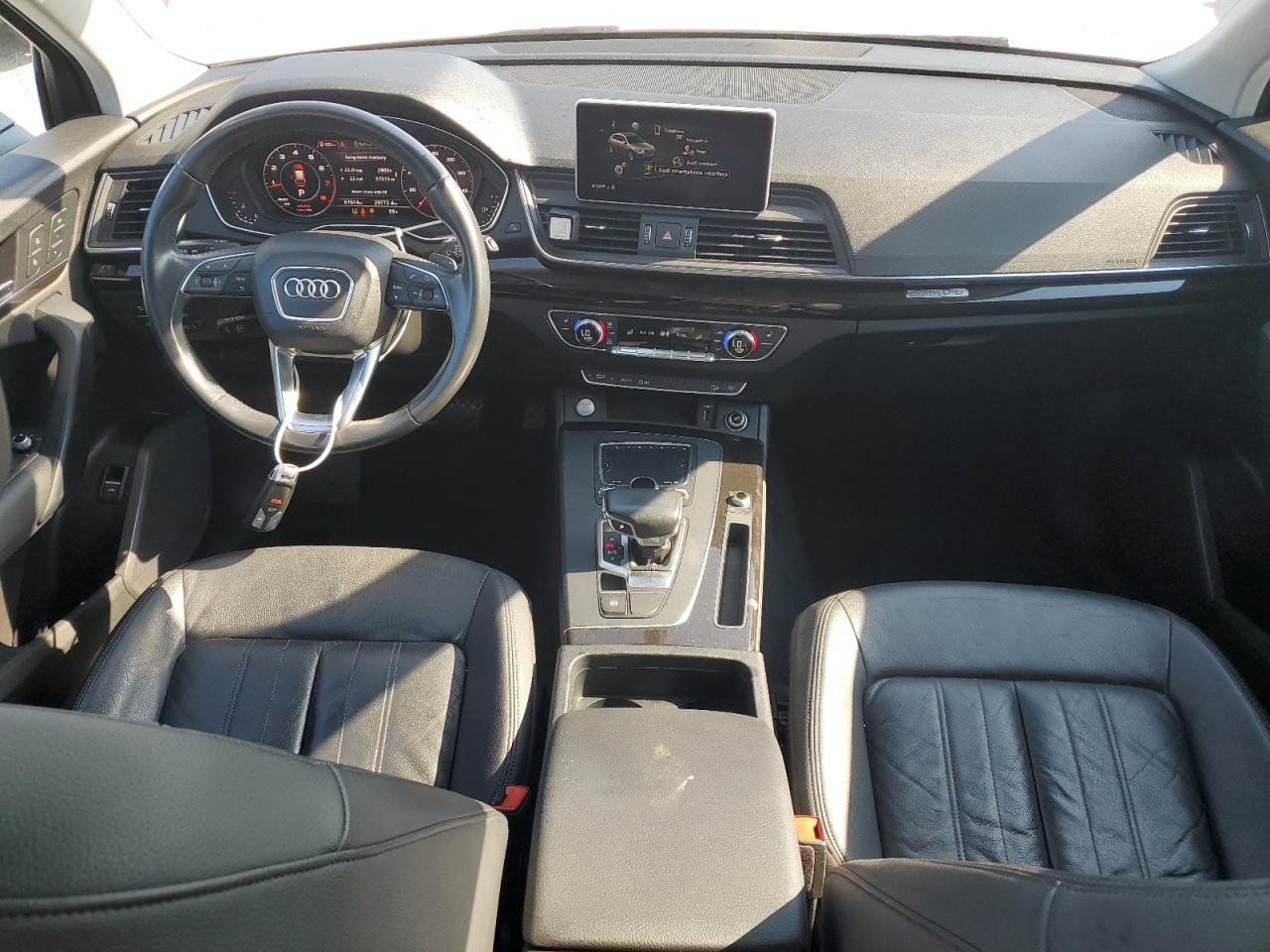 wa1anafy9j2209715 WA1ANAFY9J2209715 2018 Audi Q5 Premium