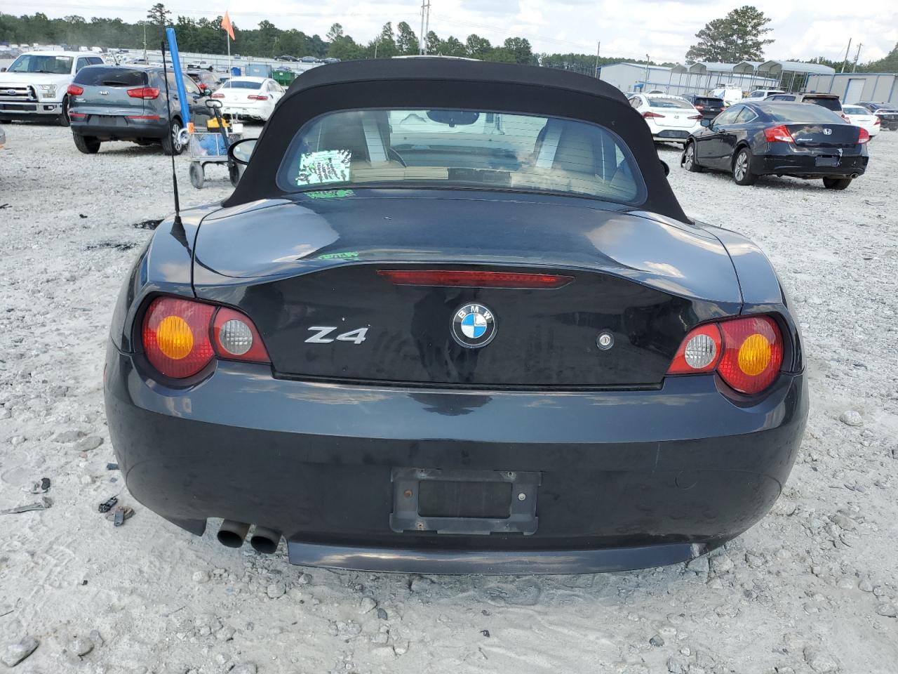 2003 BMW Z4 2.5 VIN: 4USBT33423LS44200 Lot: 63373935