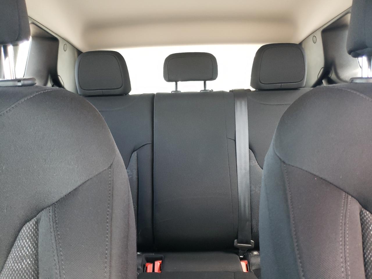 2017 Jeep Renegade Sport VIN: ZACCJAAB4HPG04589 Lot: 63394115