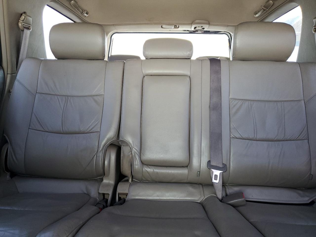 2003 Toyota Sequoia Limited VIN: 5TDZT38A73S157233 Lot: 65291215