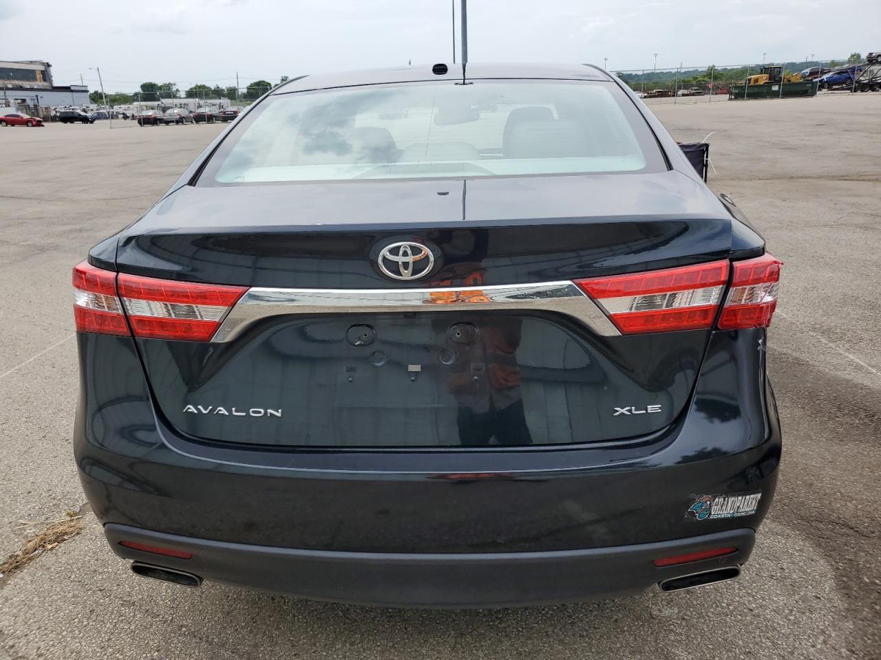 2015 Toyota Avalon Xle VIN: 4T1BK1EB8FU144525 Lot: 64692865