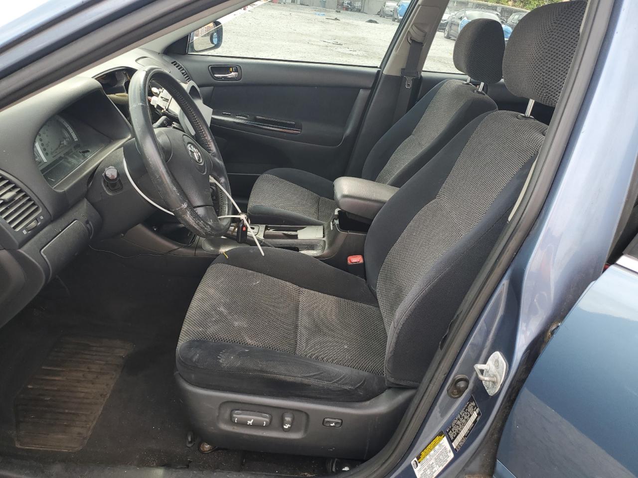 2004 Toyota Camry Le VIN: 4T1BE32K14U917226 Lot: 65056465