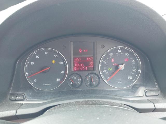 2006 VOLKSWAGEN GOLF S AUT