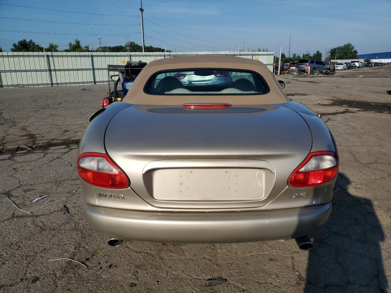 1999 Jaguar Xk8 VIN: SAJGX2046XC032132 Lot: 63021435