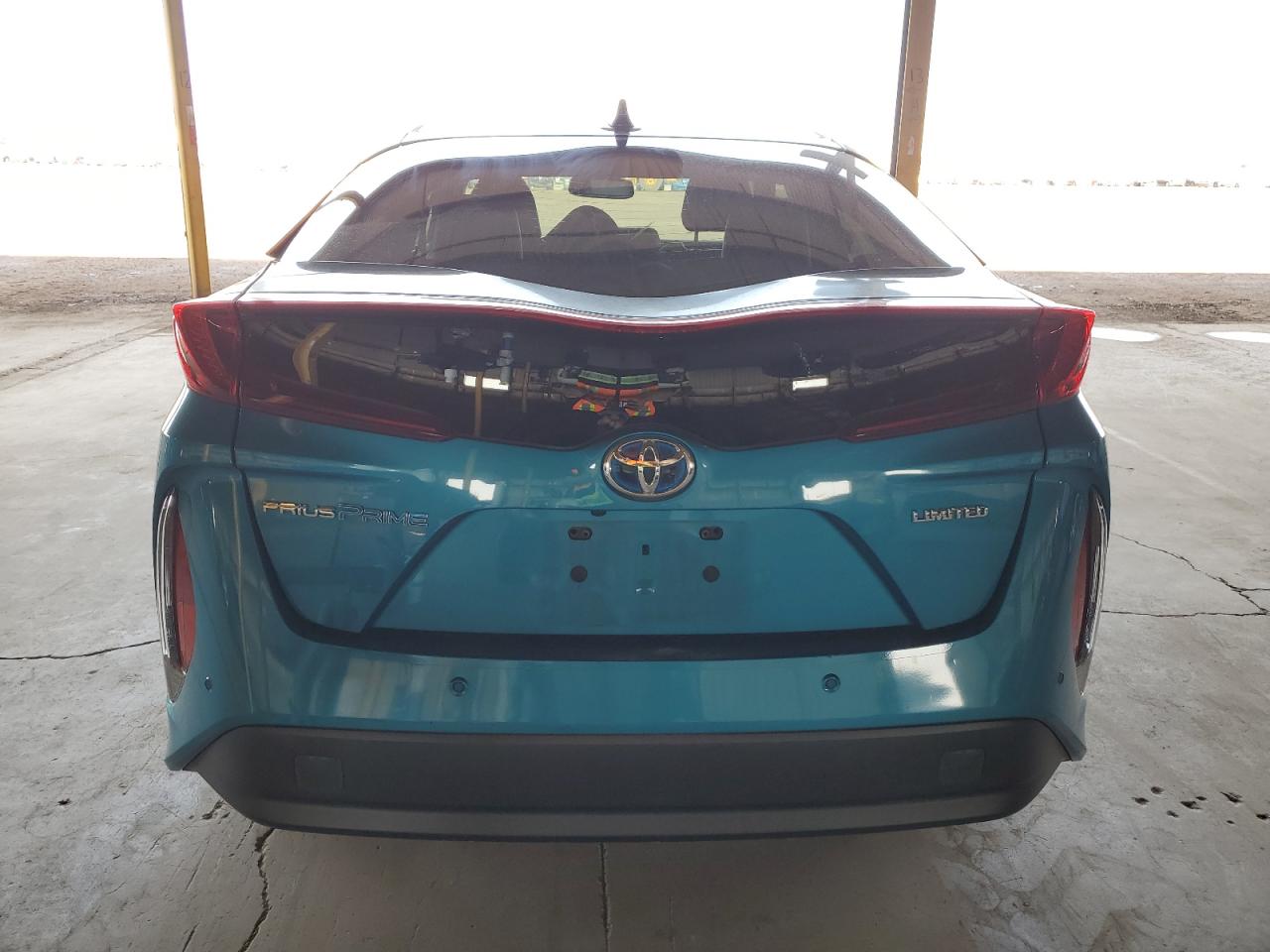 2020 Toyota Prius Prime Le VIN: JTDKARFP3L3135958 Lot: 65028135