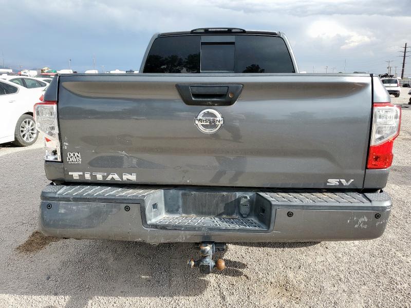  NISSAN TITAN 2017 Gray