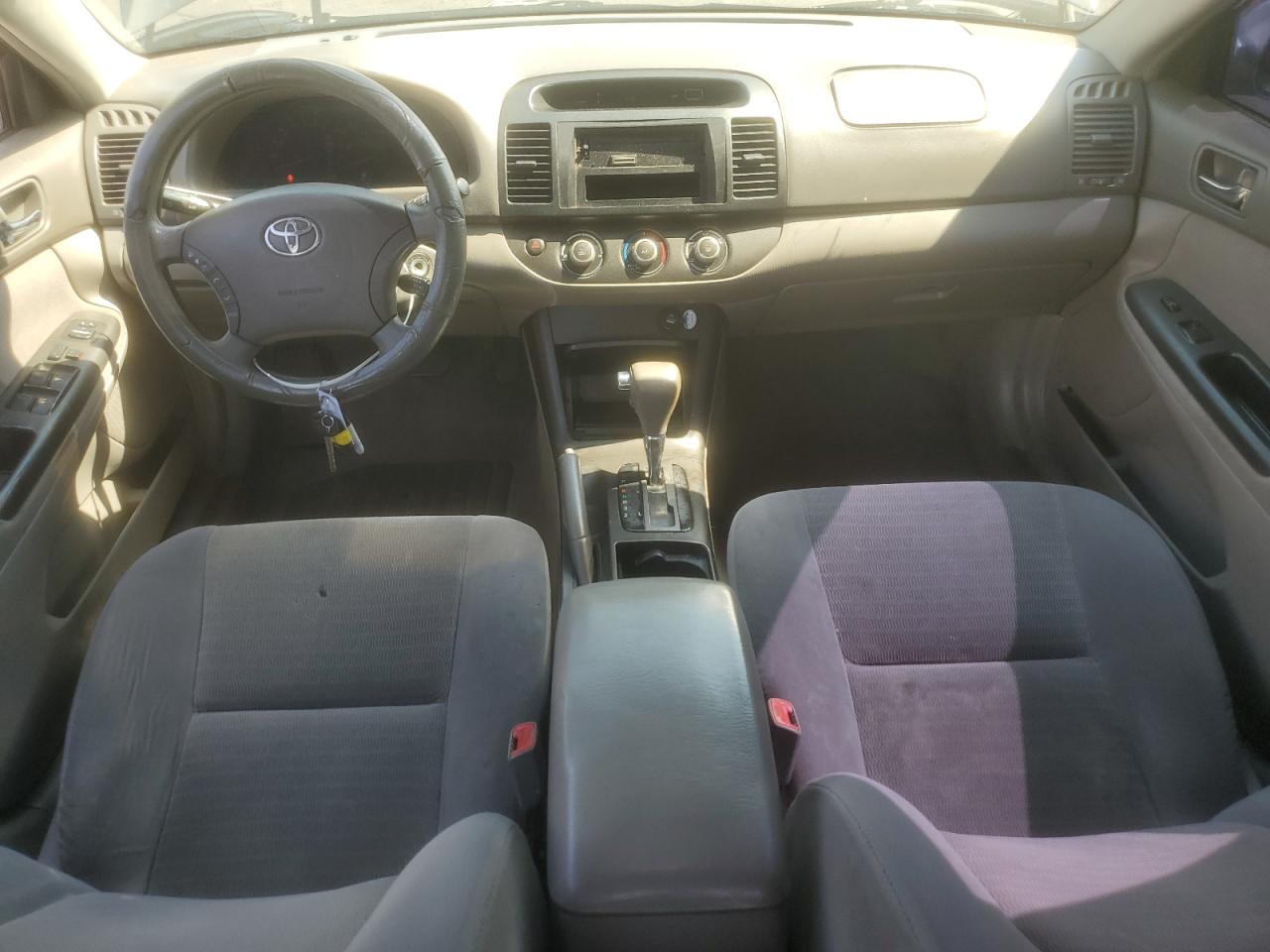 2005 Toyota Camry Le VIN: 4T1BE32K85U582161 Lot: 64068765