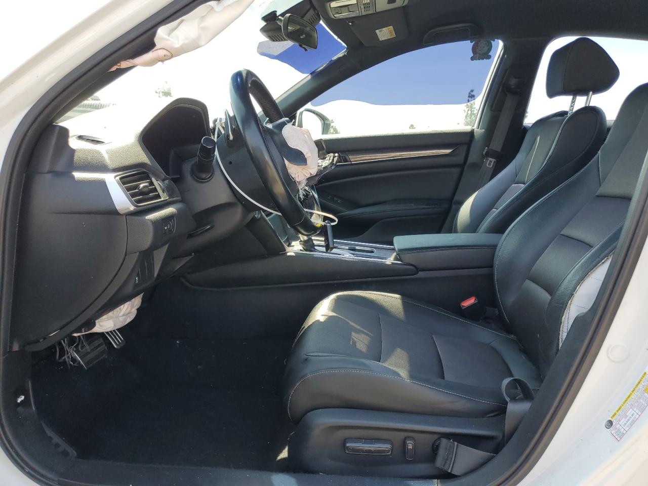 2022 Honda Accord Sport VIN: 1HGCV1F37NA033098 Lot: 64962925