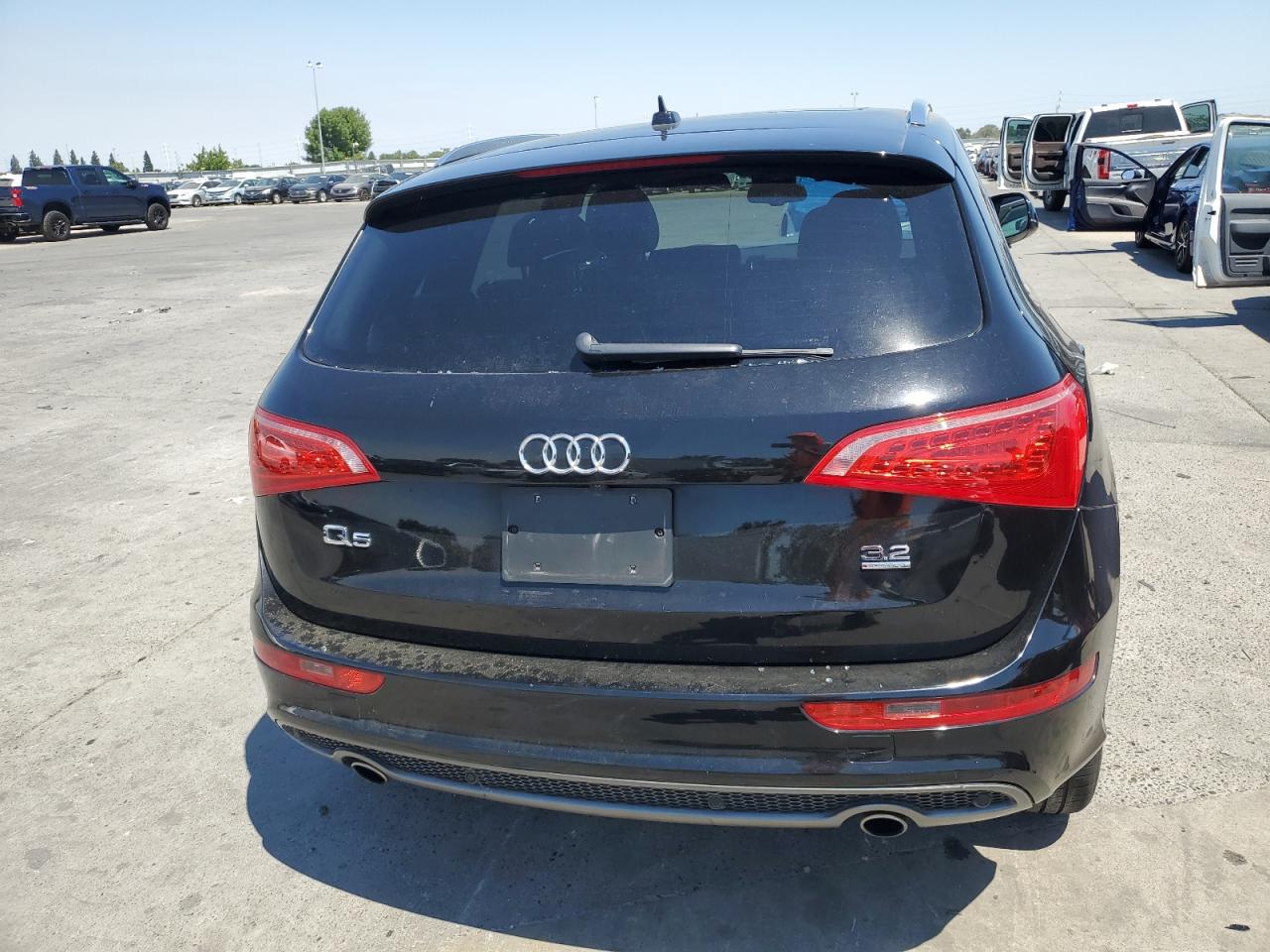2011 Audi Q5 Premium Plus VIN: WA1DKAFP6BA048163 Lot: 64320895